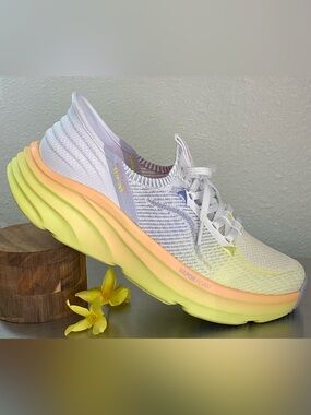 NEW WOMENS SKECHERS SLIP-INS LIGHTWEIGHT KNIT COLORFUL PASTEL SNEAKER